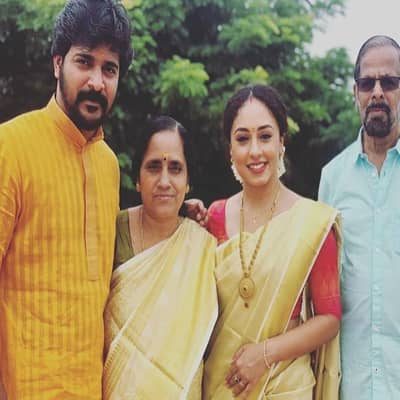 Srinish Aravind Family, Biography, Wife, Movies, TV Shows, Wiki & More