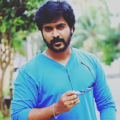 Srinish Aravind Movies, Biography, Wife, Family, TV Shows, Wiki & More