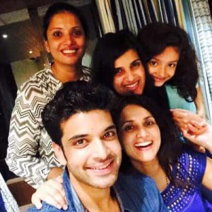 Karan Kundra Family, Biography, Age, Wife, Movie, Tv Shows or More