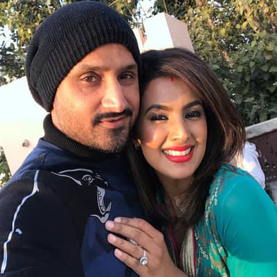 Geeta Basra Family Biography Husband Daughter Movies Age More As harbhajan singh and geeta basra get all set to enter a new phase of their life together, team bollywoodshaadis wishes them nothing but the best! geeta basra family biography husband