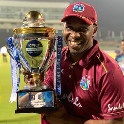 Dwayne Bravo Wiki, Family, Wife, Career, Records, Controversies & More