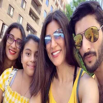 Rohman Shawl Wife, Biography, Girlfriend, Career, Facts & More