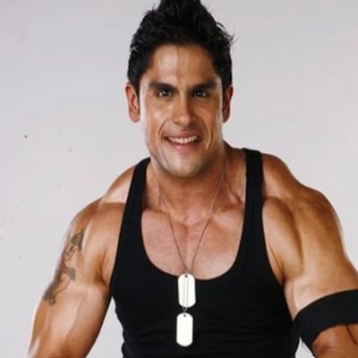 Rahul Bhatt Career, Biography, Family, Girlfriend, Facts, Age & More